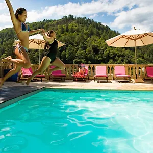 Frühstückspension Aimee Luxury With Heated Pool, Vals-les-Bains